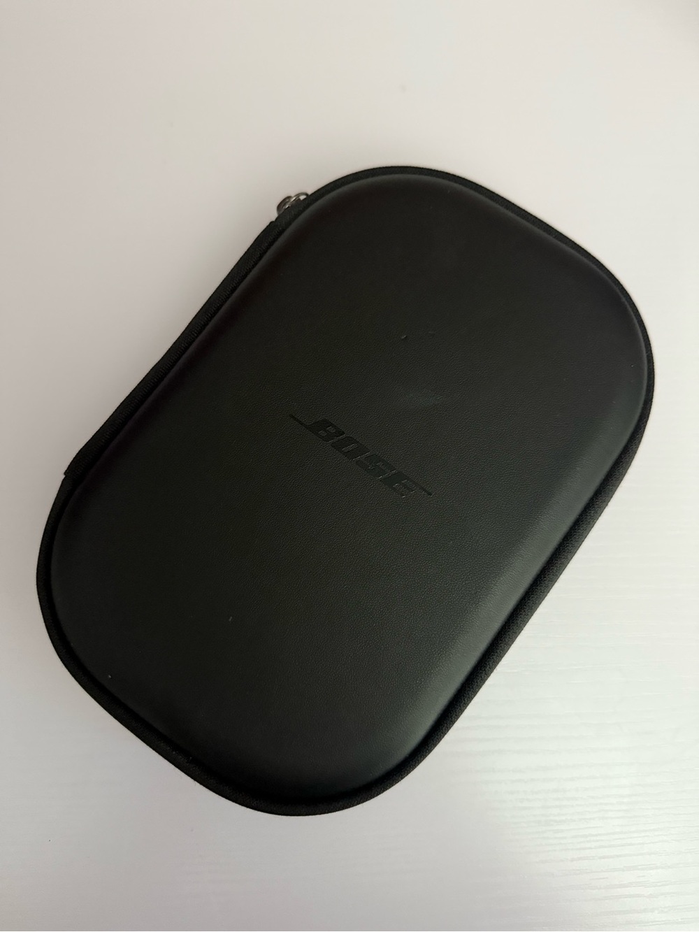 Bose QuietComfort 25 Noise Cancelling Headphones + Case